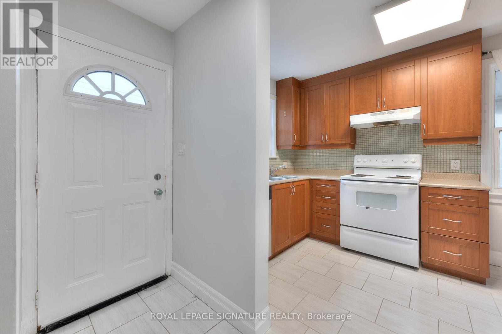 Unit 1 Kitchen