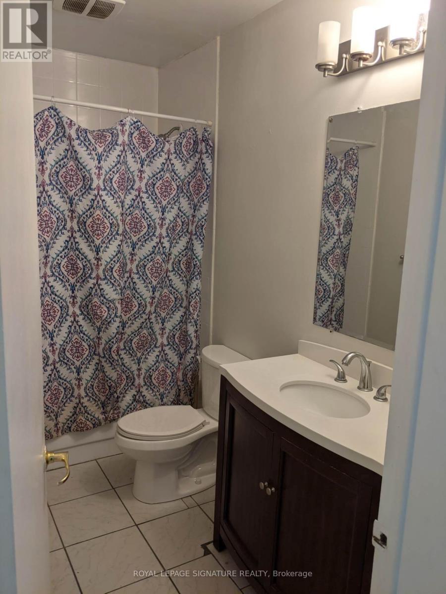 Unit 3 bath