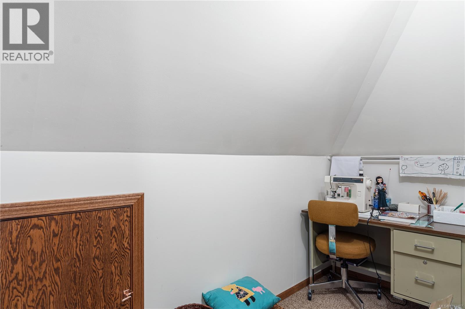 1156 Wedgewood Close - 37