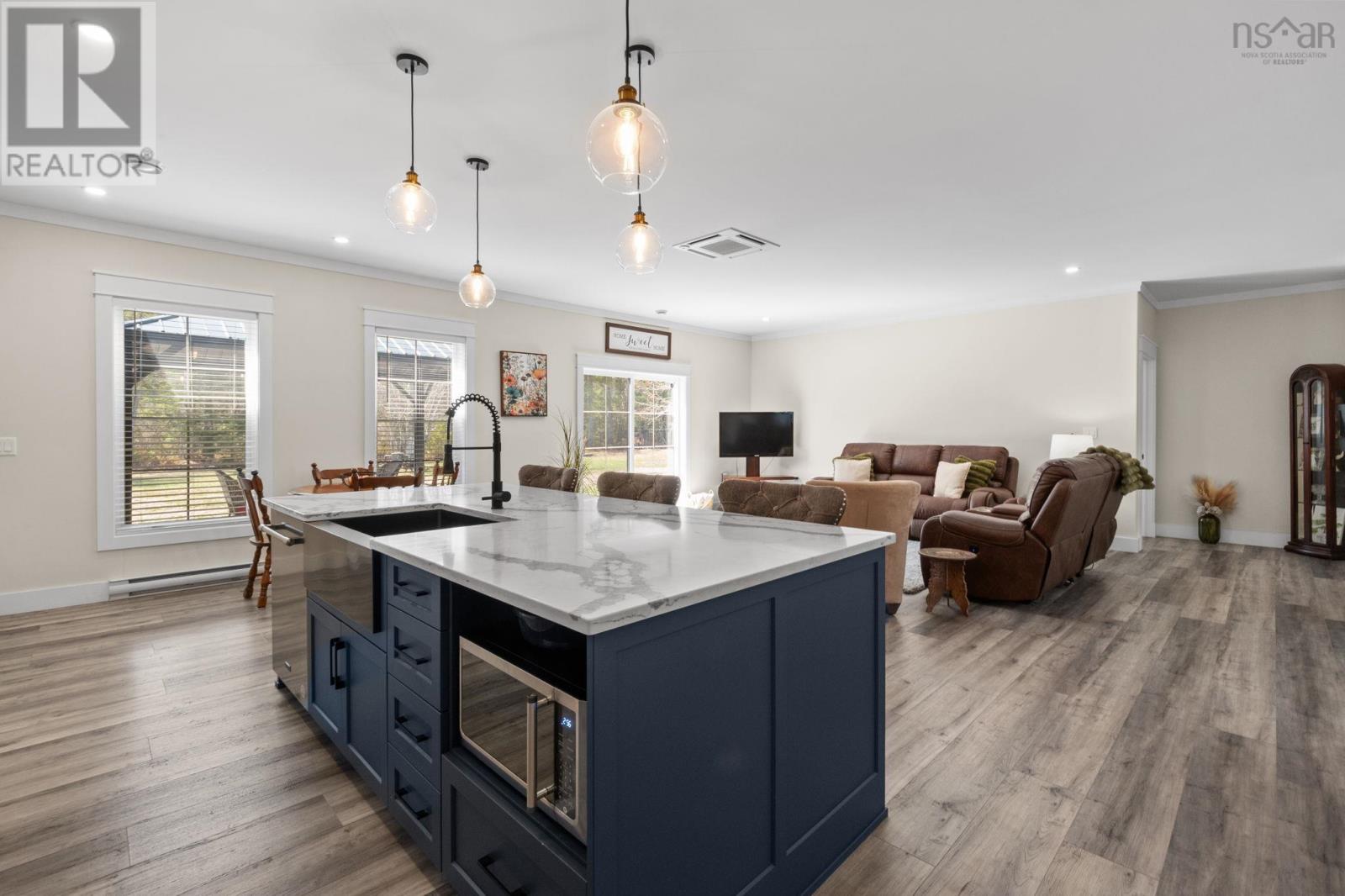 Property 11 of 49 of 139 Belle Drive