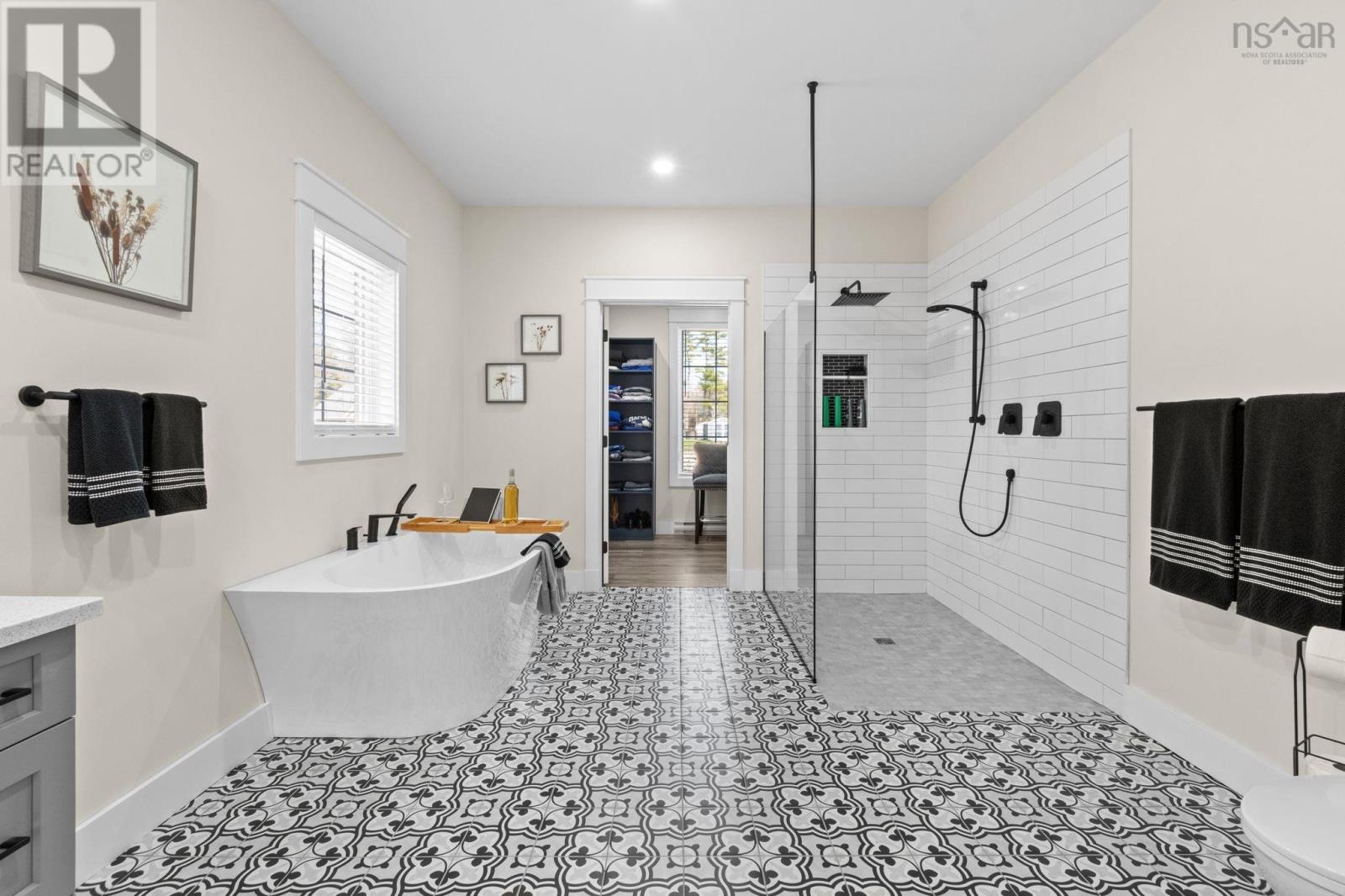 Property 24 of 49 of 139 Belle Drive