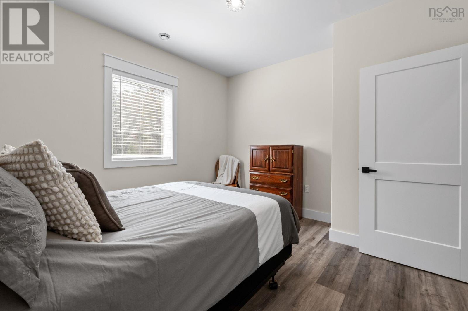 Property 29 of 49 of 139 Belle Drive