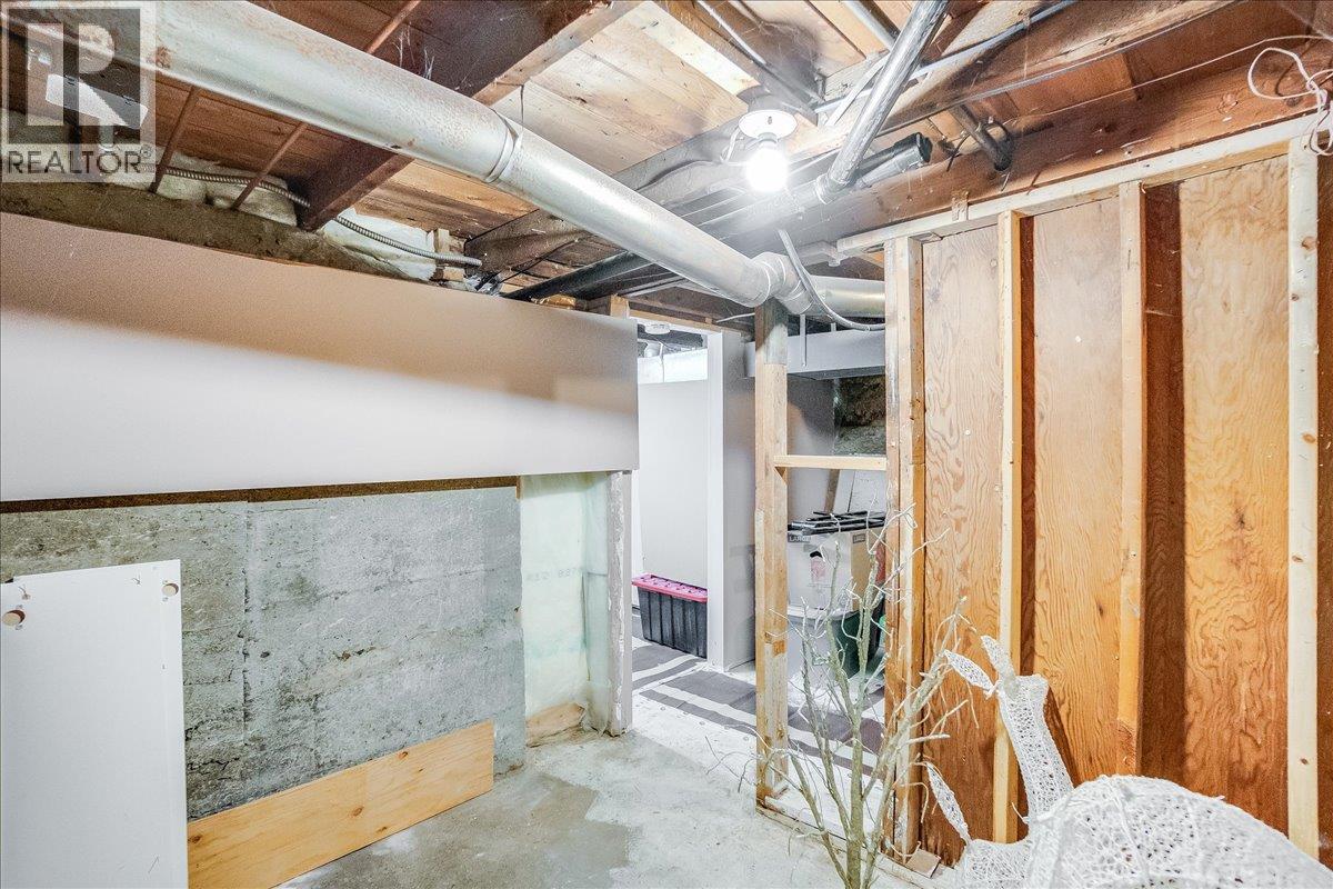 2034 Eighth Avenue - 34