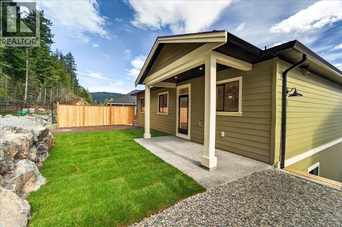  2584 Nickson Way, Sooke