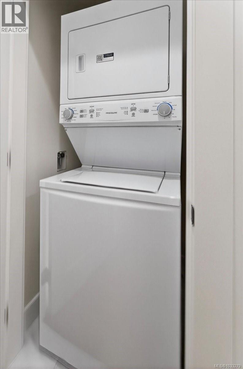  2584 Nickson Way, Sooke