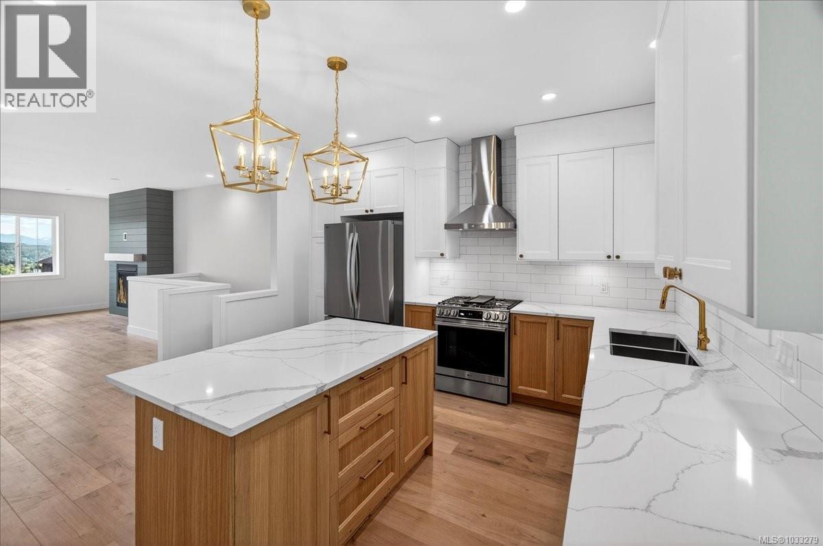  2584 Nickson Way, Sooke