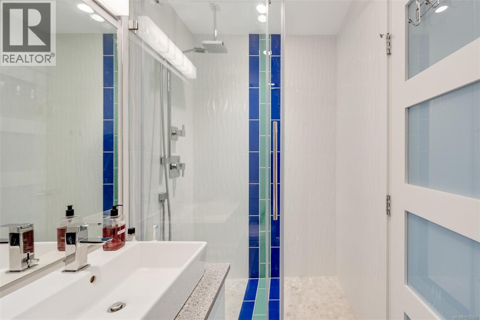 #N309 1105 Pandora Ave - 10