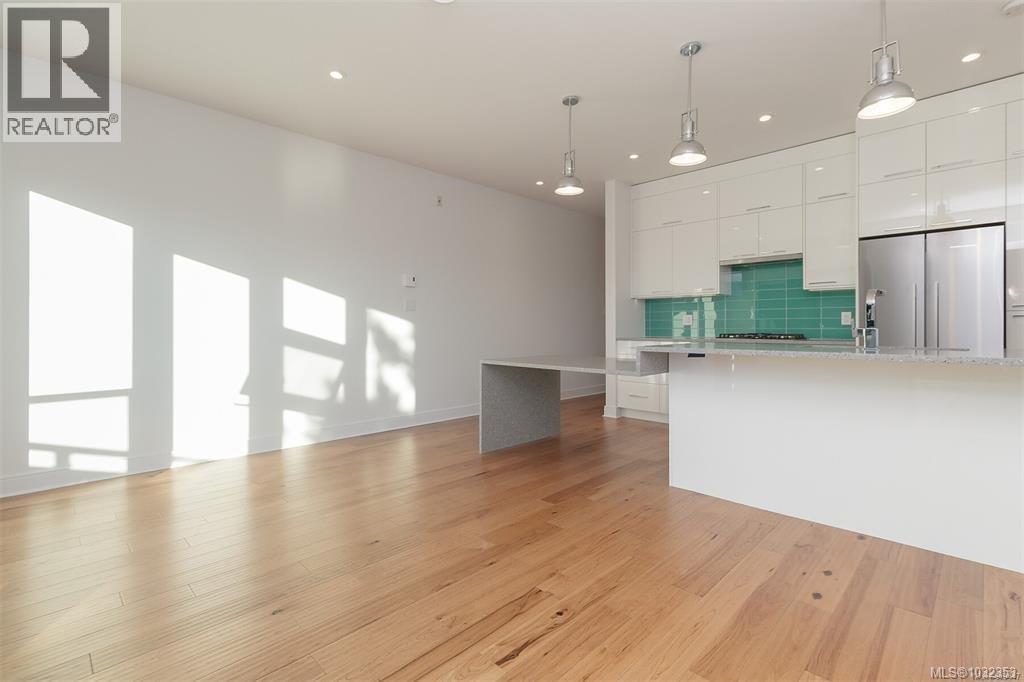 #N309 1105 Pandora Ave - 27