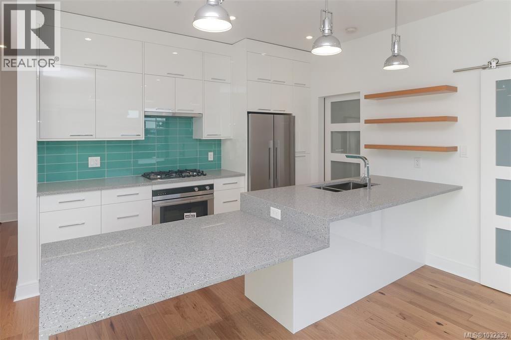 #N309 1105 Pandora Ave - 28