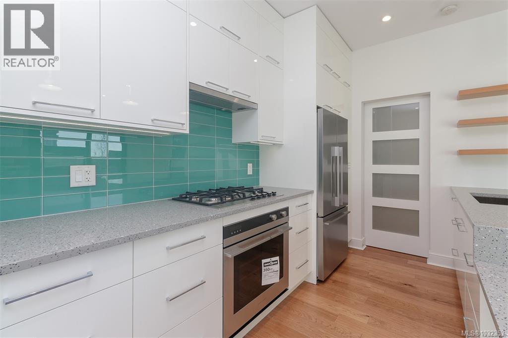 #N309 1105 Pandora Ave - 30