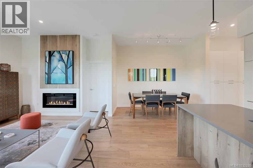 409 1588 North Dairy Road, Saanich