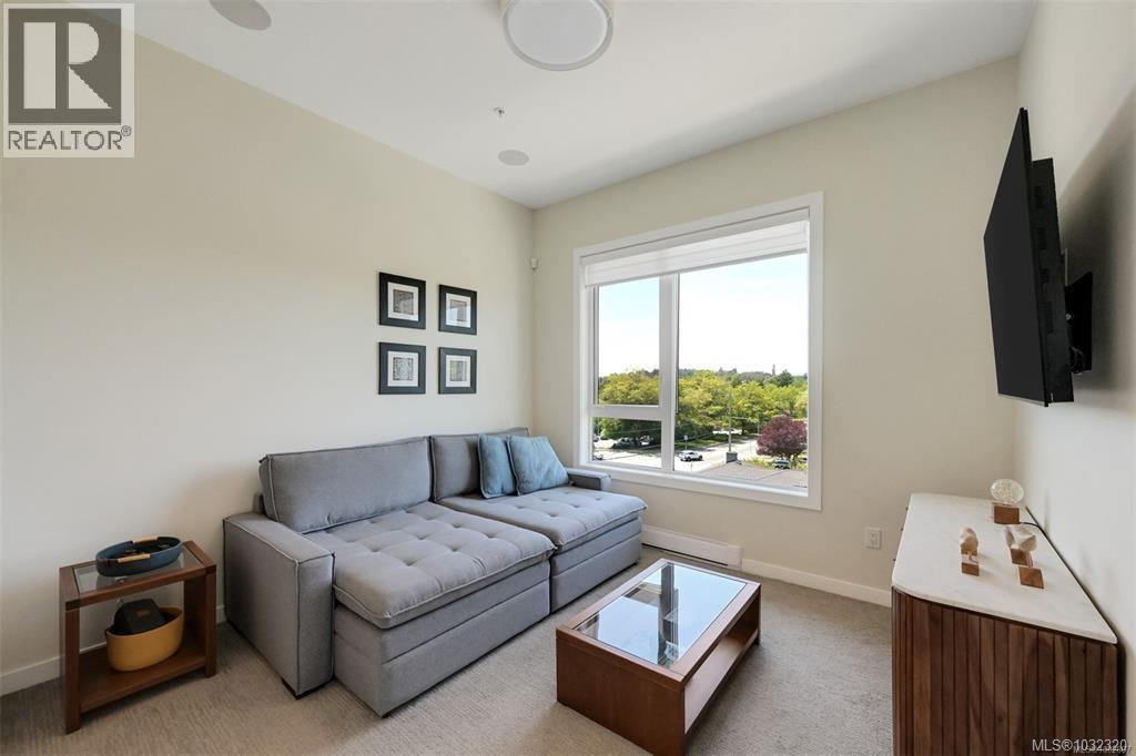 409 1588 North Dairy Road, Saanich