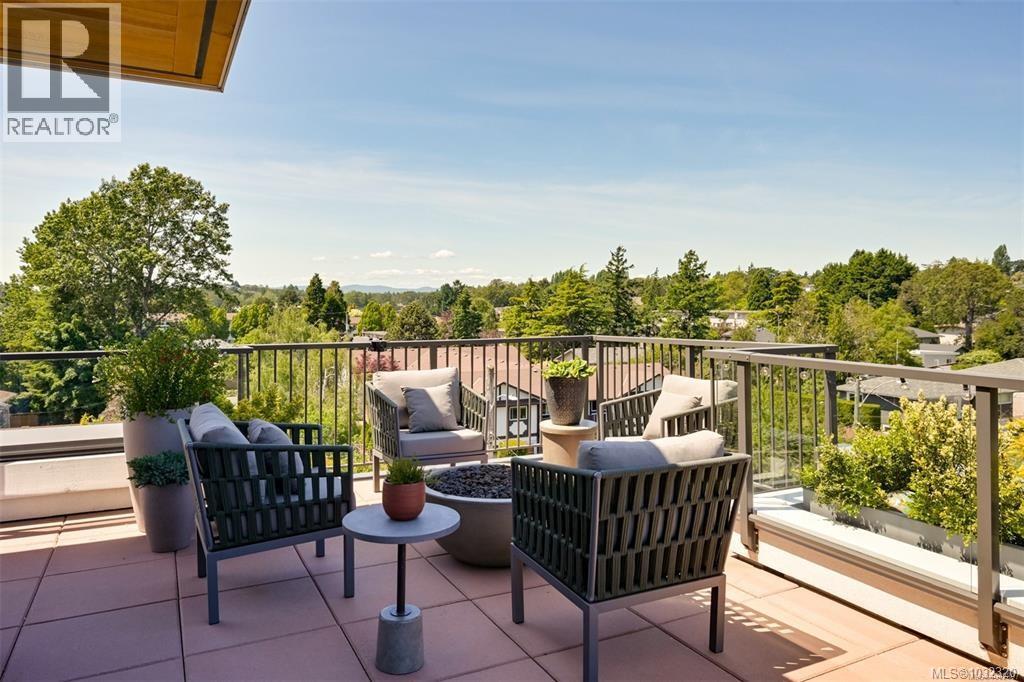 409 1588 North Dairy Road, Saanich