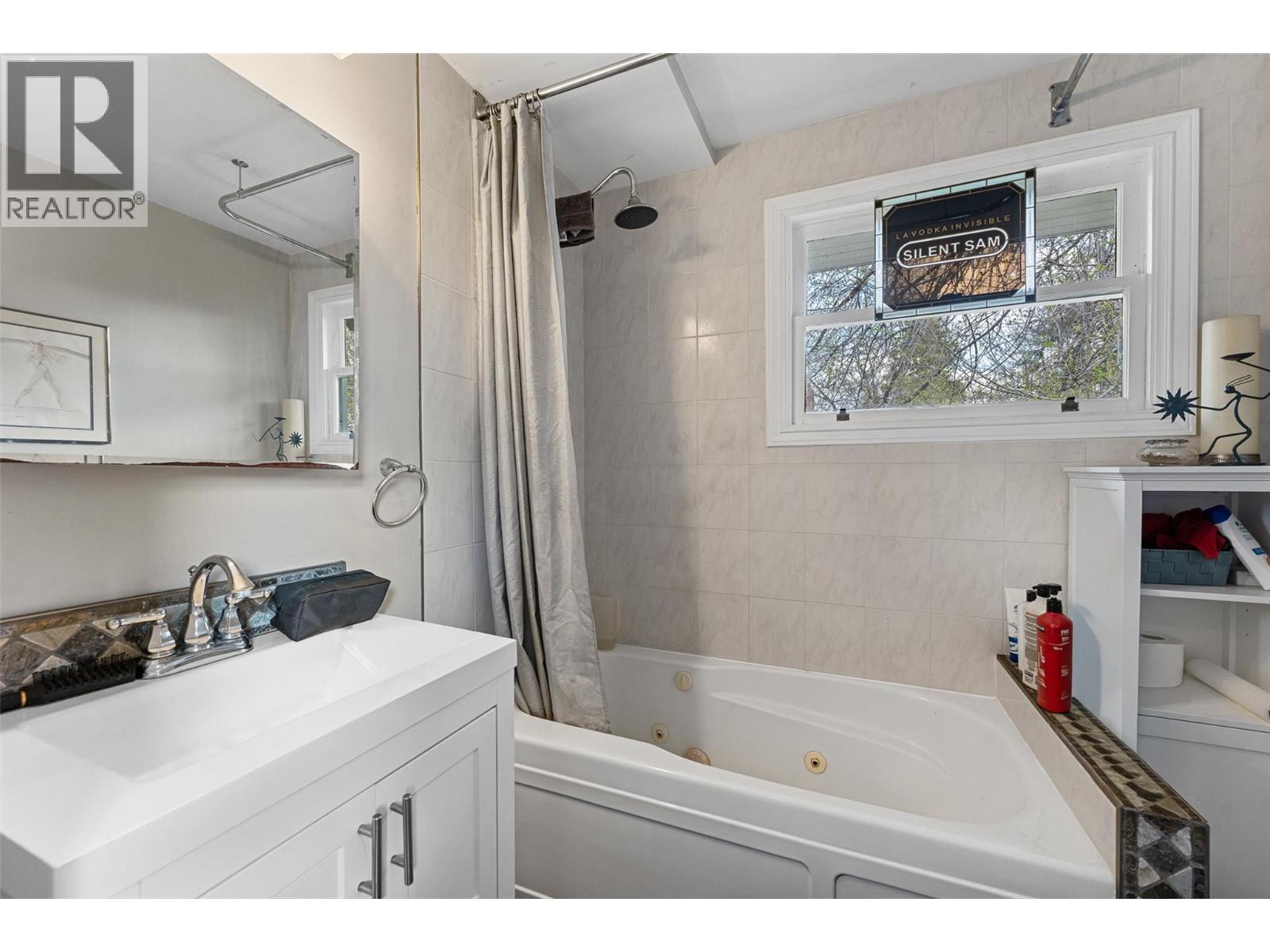 471 Cadder Avenue - 17