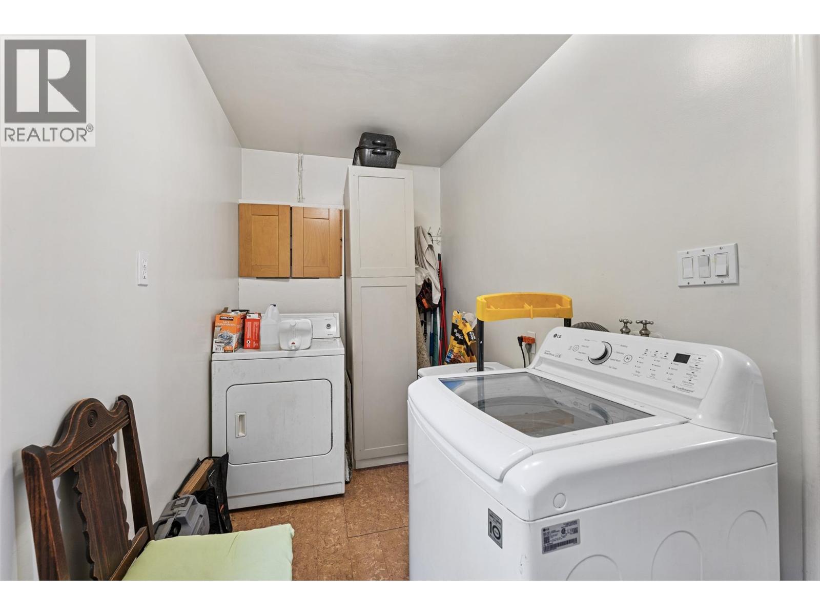  471 Cadder Avenue, Kelowna