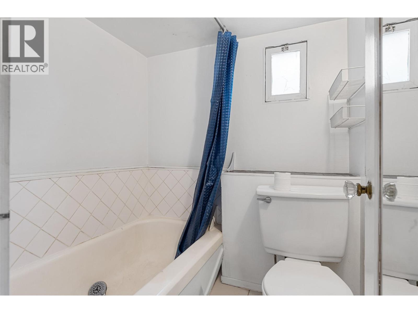  471 Cadder Avenue, Kelowna