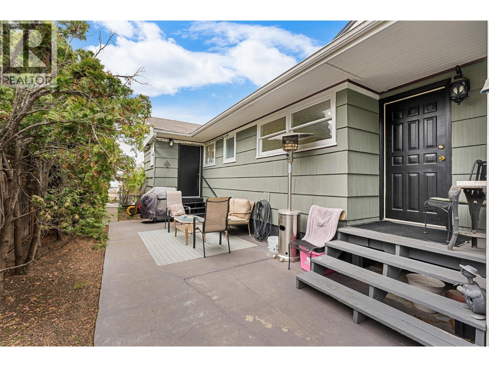 471 Cadder Avenue - 23