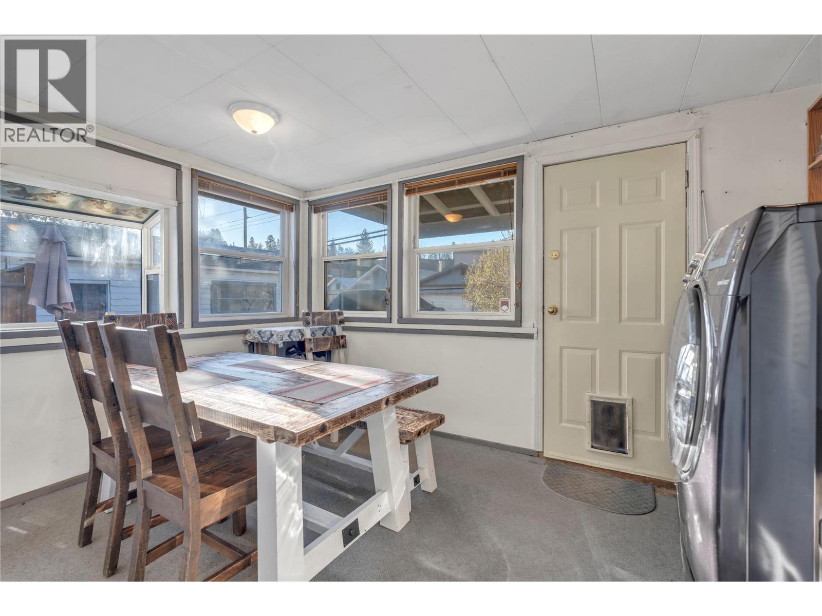  292 ANGELA Avenue, Princeton