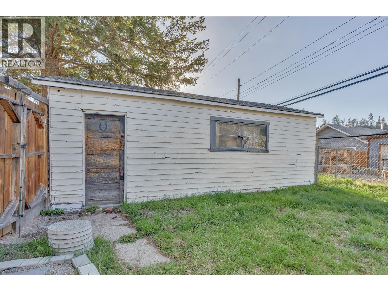  292 ANGELA Avenue, Princeton