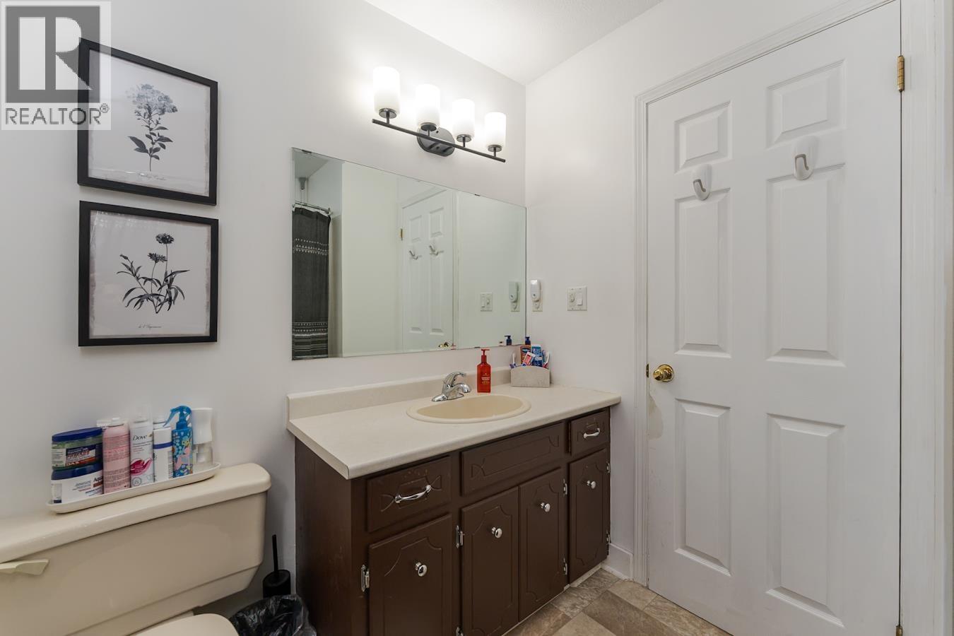 2978 OAKRIDGE CRESCENT - 13