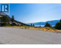 5157 Morrison Crescent, Peachland, BC V0H1X2 Photo 9