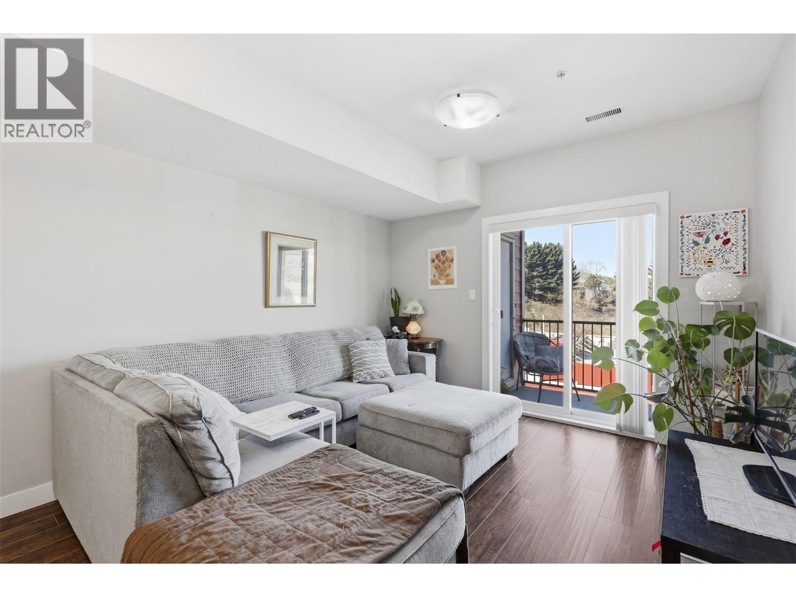 #309 5170 DALLAS Drive - 13