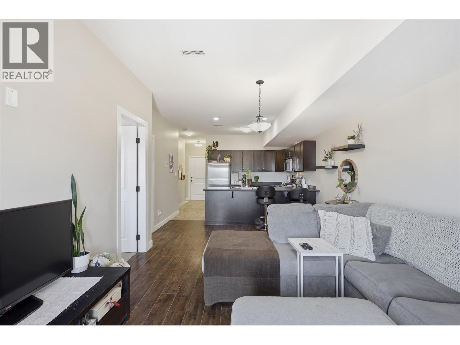 #309 5170 DALLAS Drive - 18