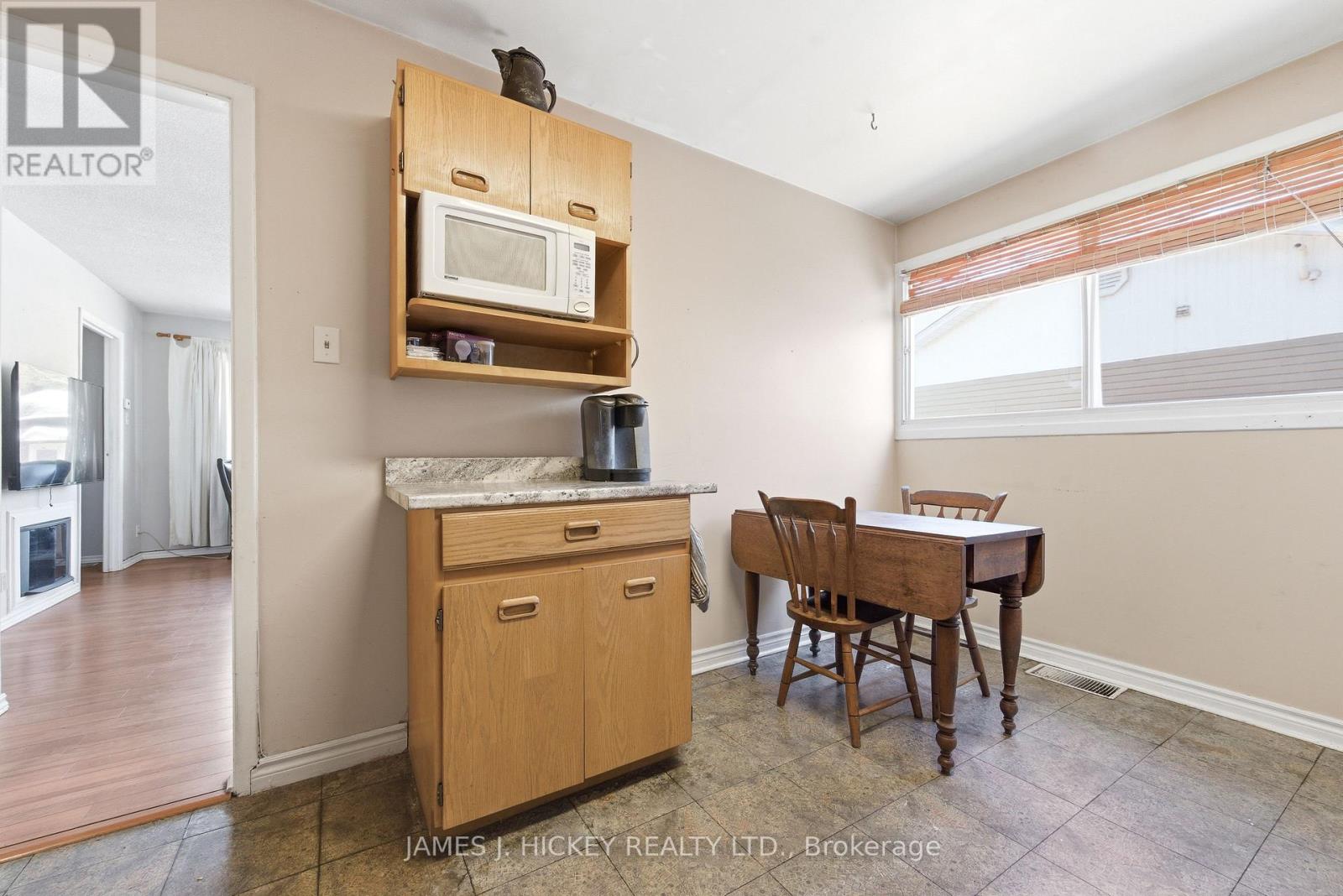 38 BEACH AVENUE - 14