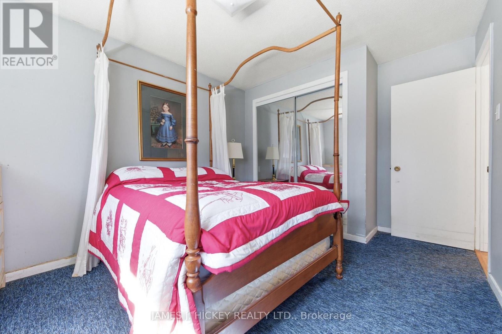 38 BEACH AVENUE - 23