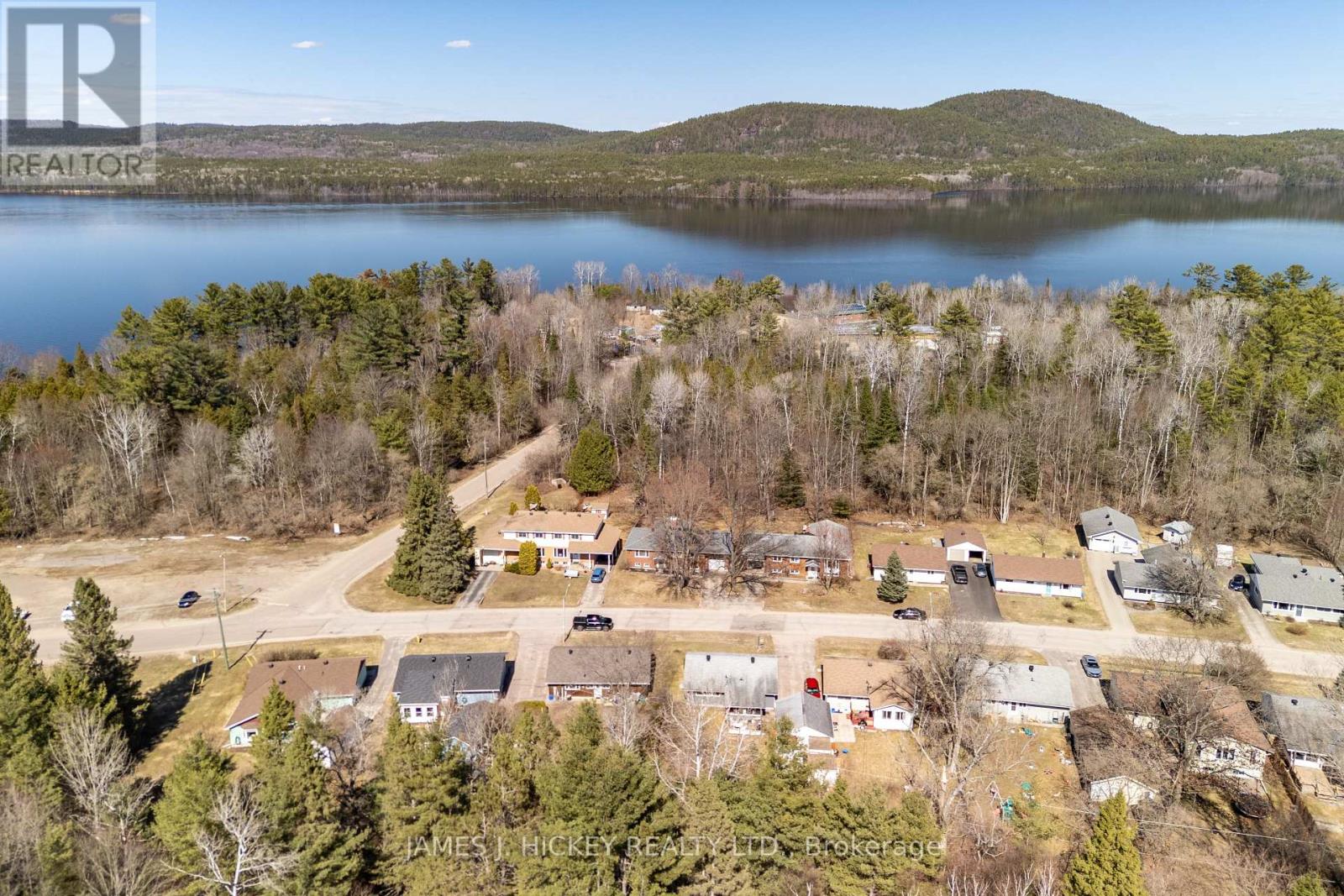 38 BEACH AVENUE - 28