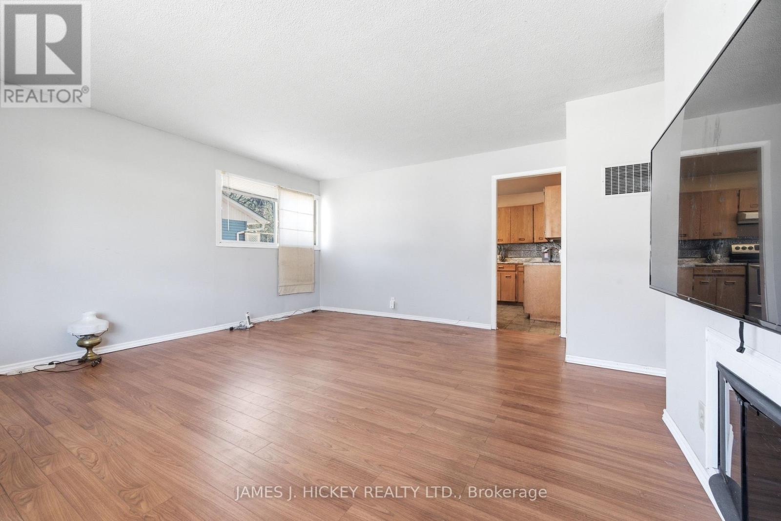 38 BEACH AVENUE - 8