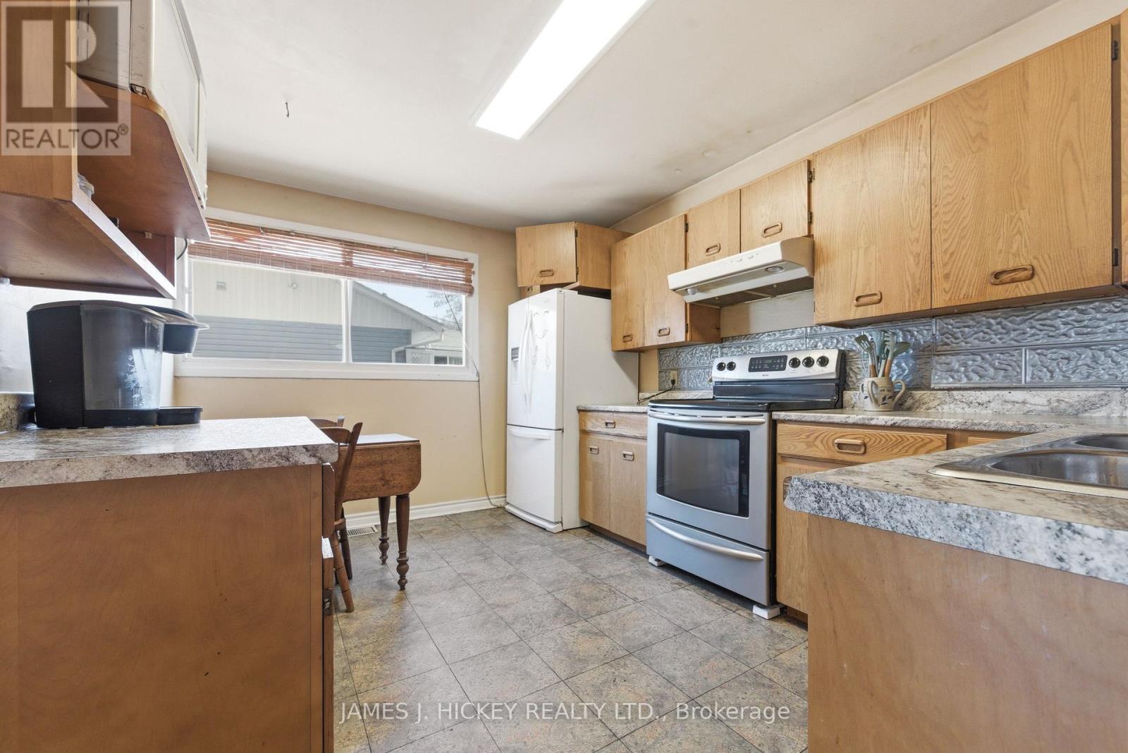 38 BEACH AVENUE - 9