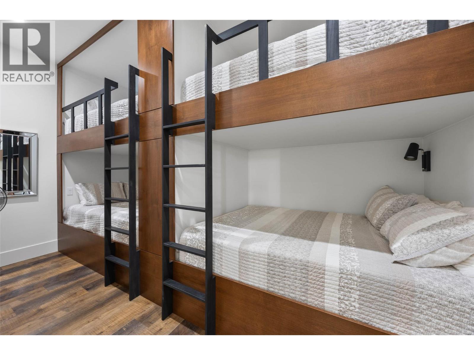 6564 Monck Park Road - 61