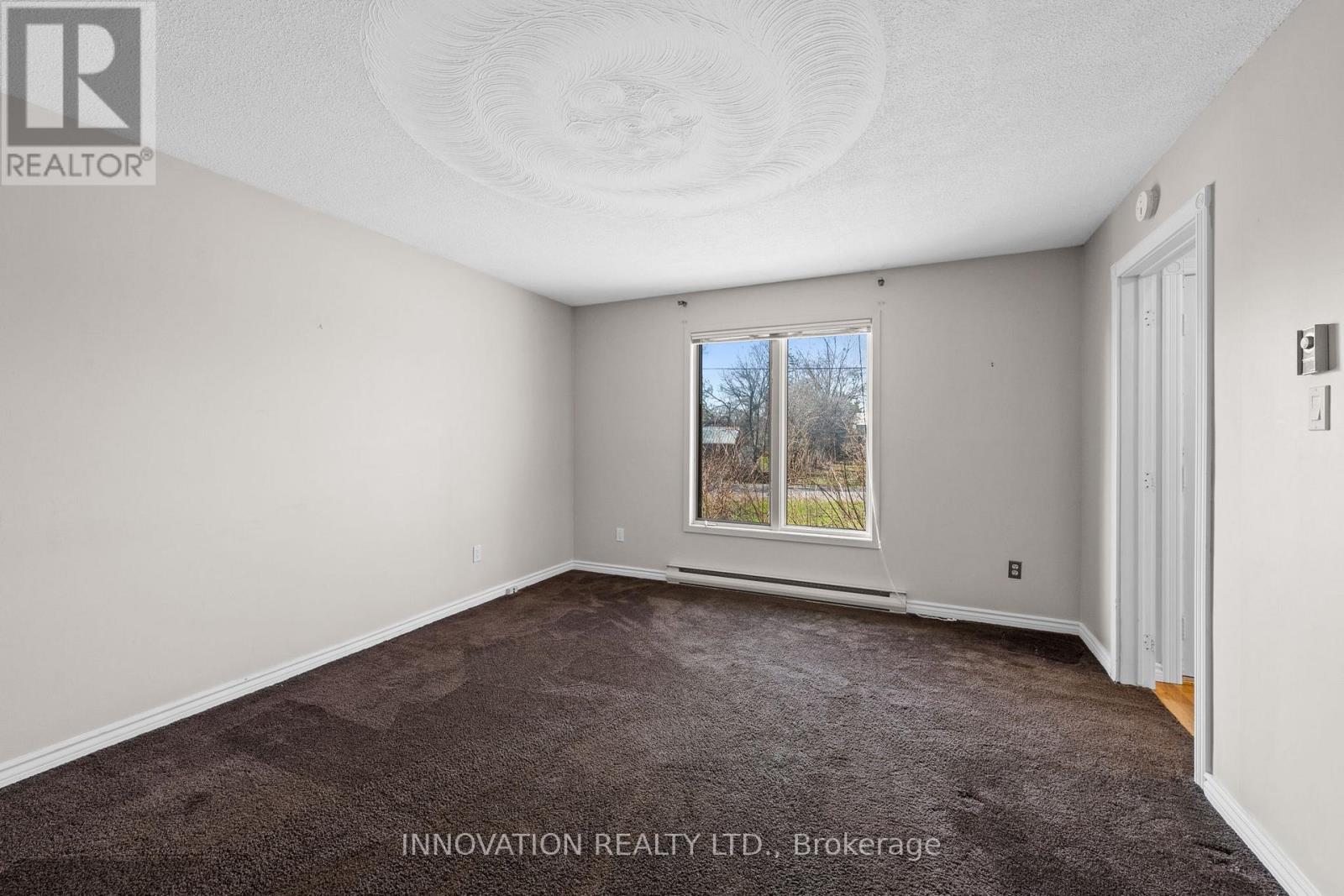 114 POOLE STREET — photo 18