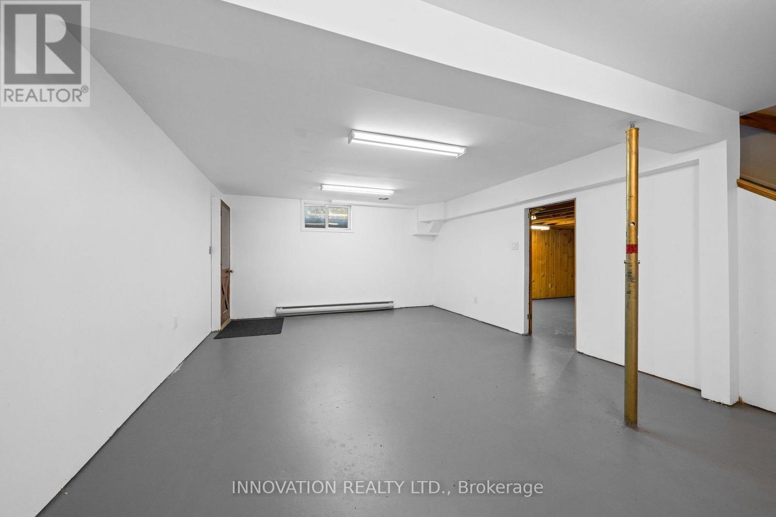 114 POOLE STREET — photo 35