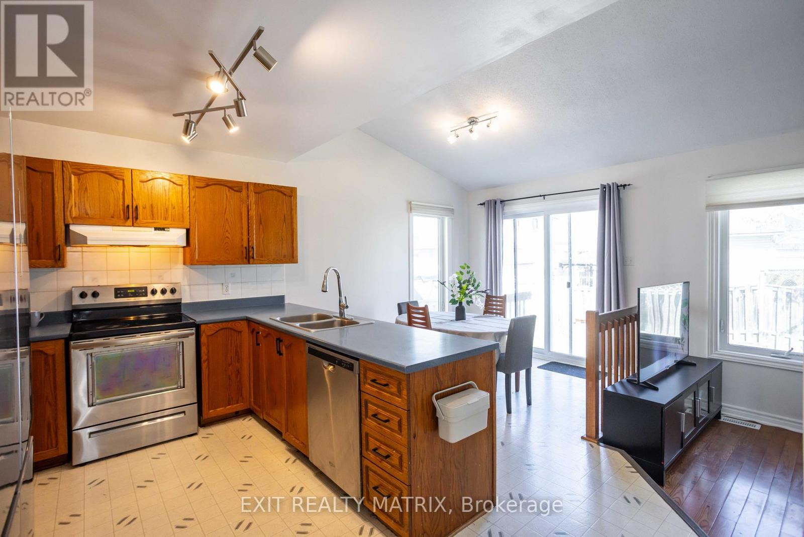 1458 SHAWINIGAN STREET, Ottawa, Ontario, K4A2N2 — Photo 12
