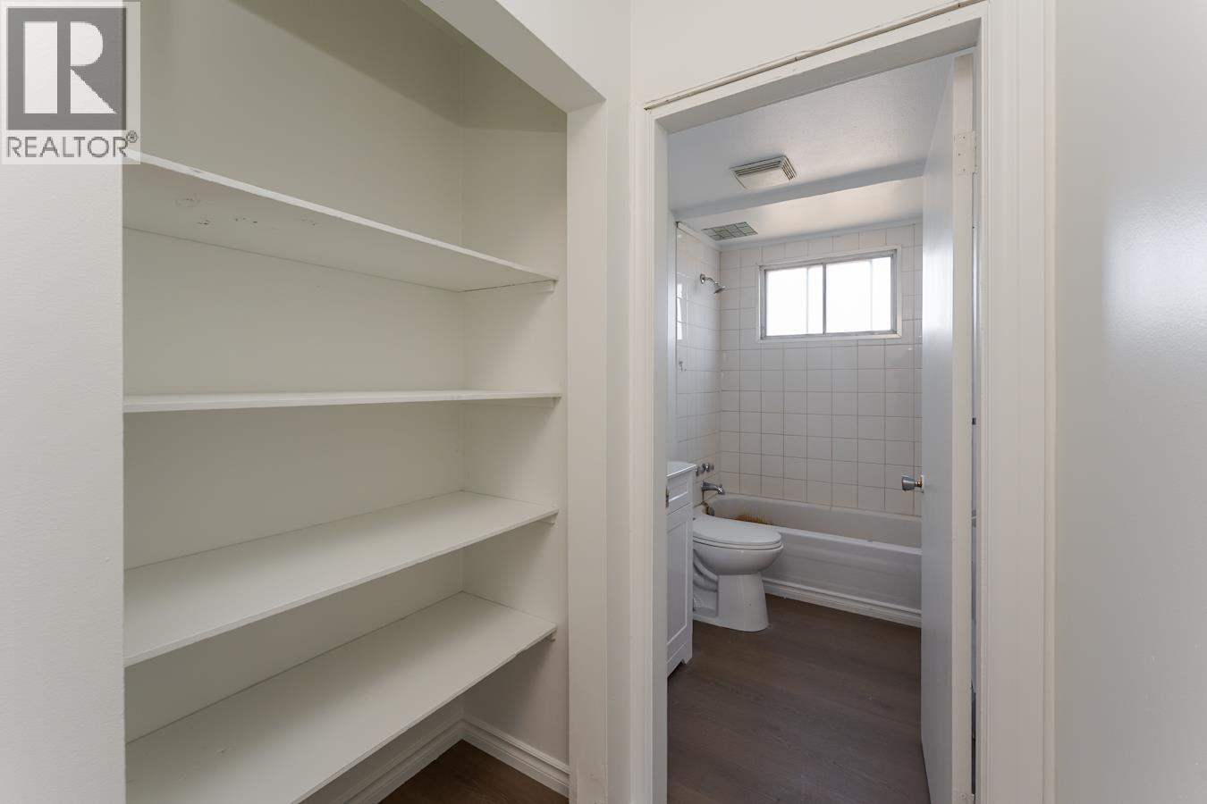 3806 5TH AVENUE - 12