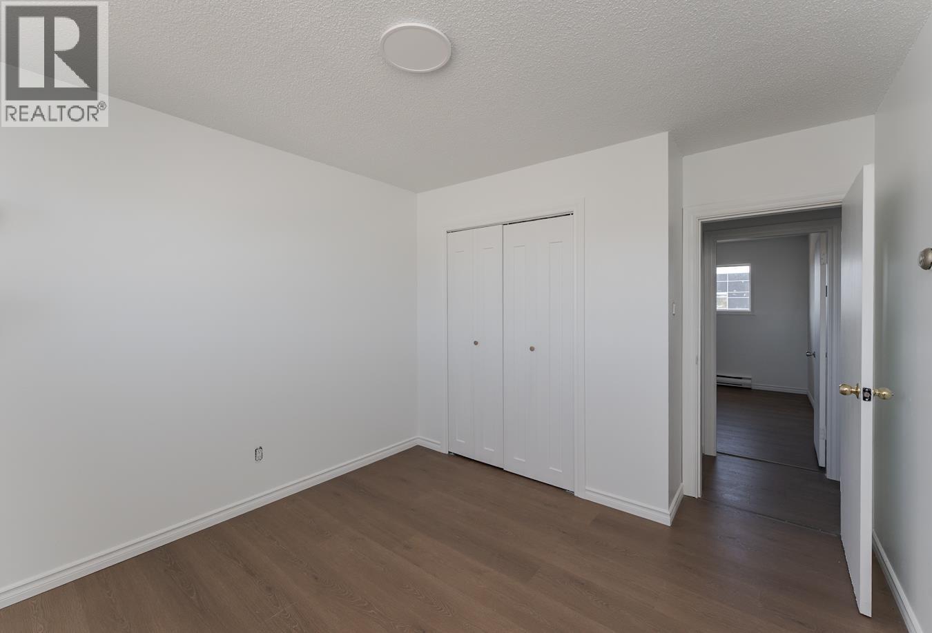 3806 5TH AVENUE - 25