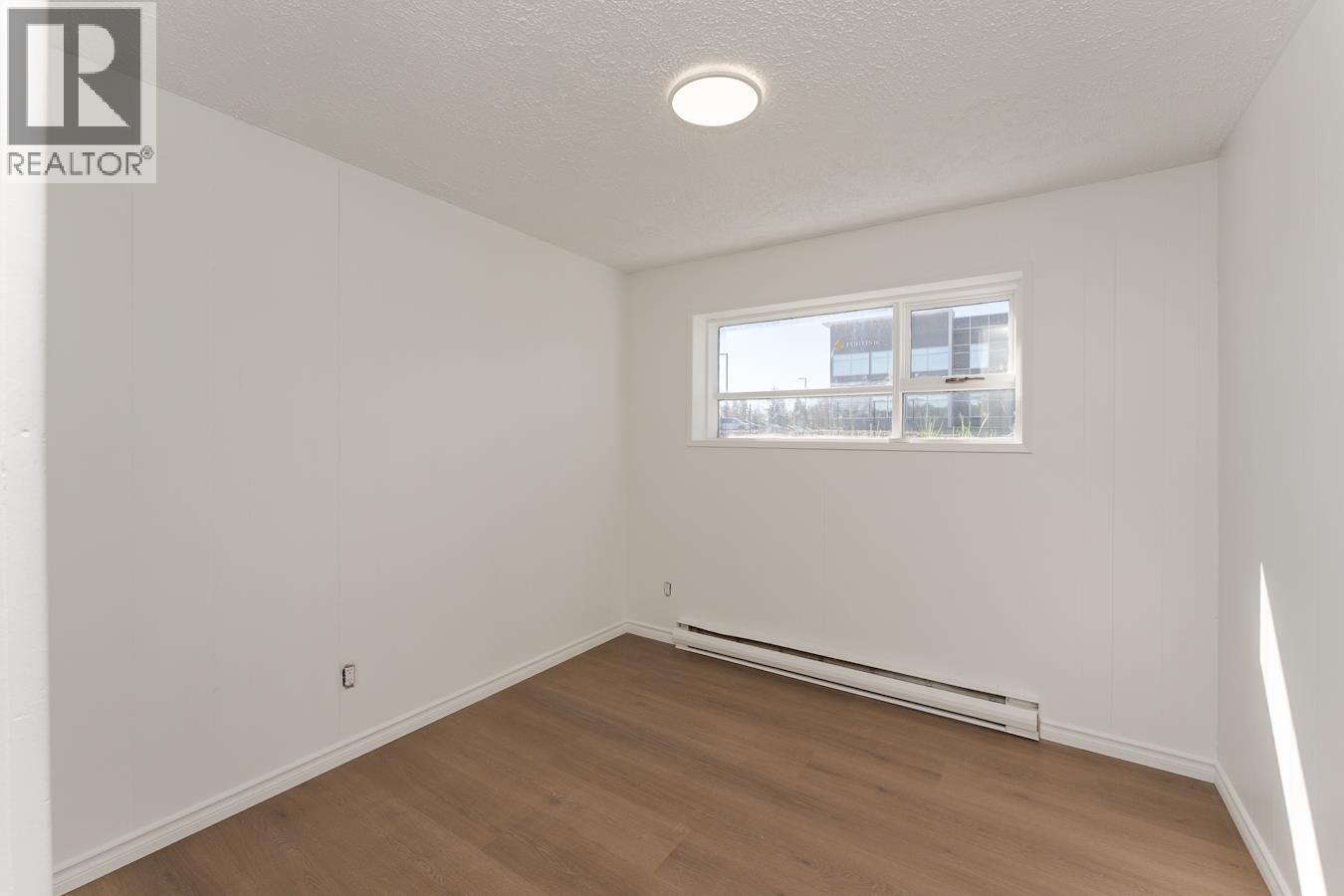 3806 5TH AVENUE - 31