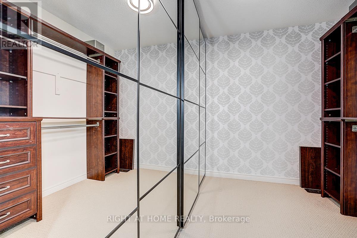 1209 MCTAVISH DRIVE - 13