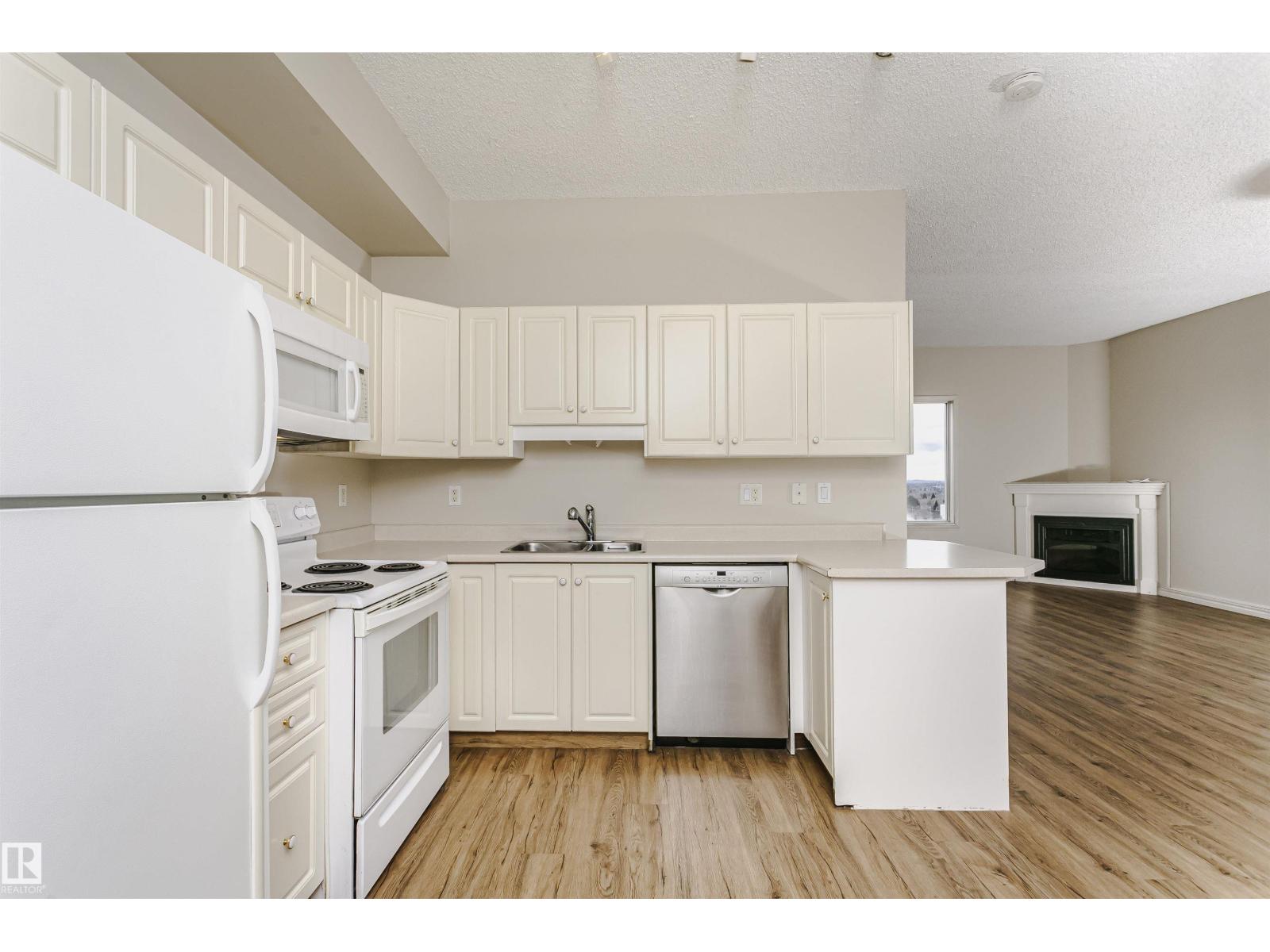 #1701 10649 SASKATCHEWAN DR NW - 12