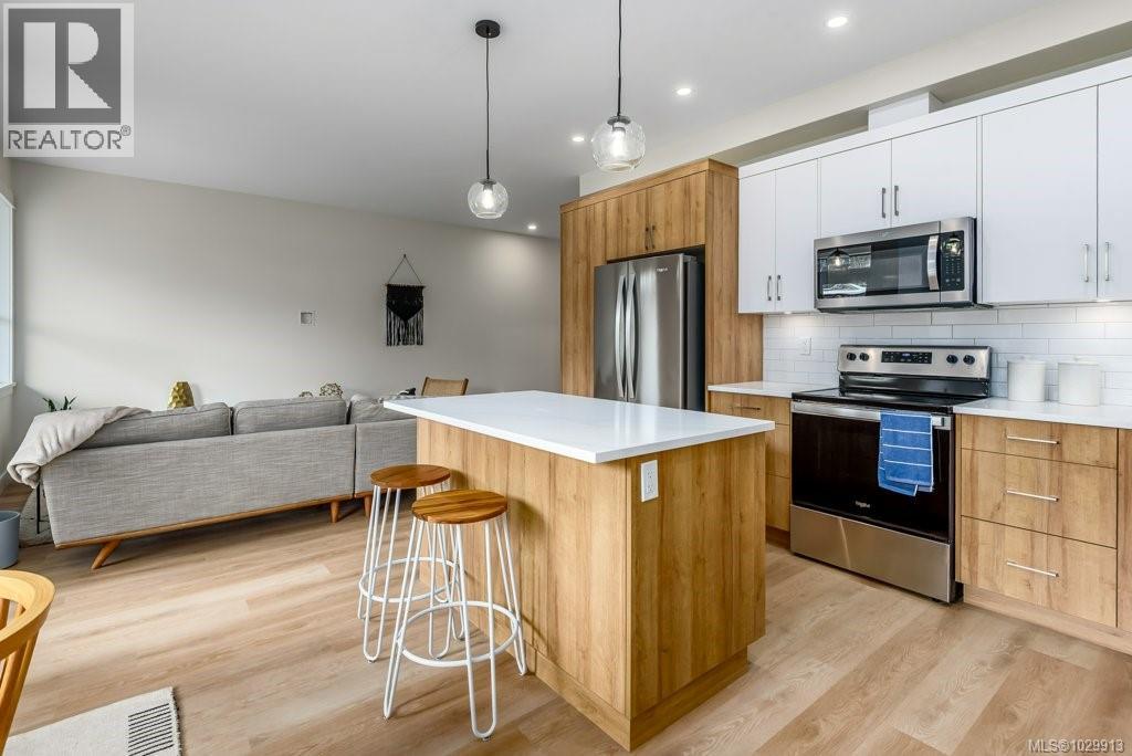 #203 2580 Brookfield Dr - 5