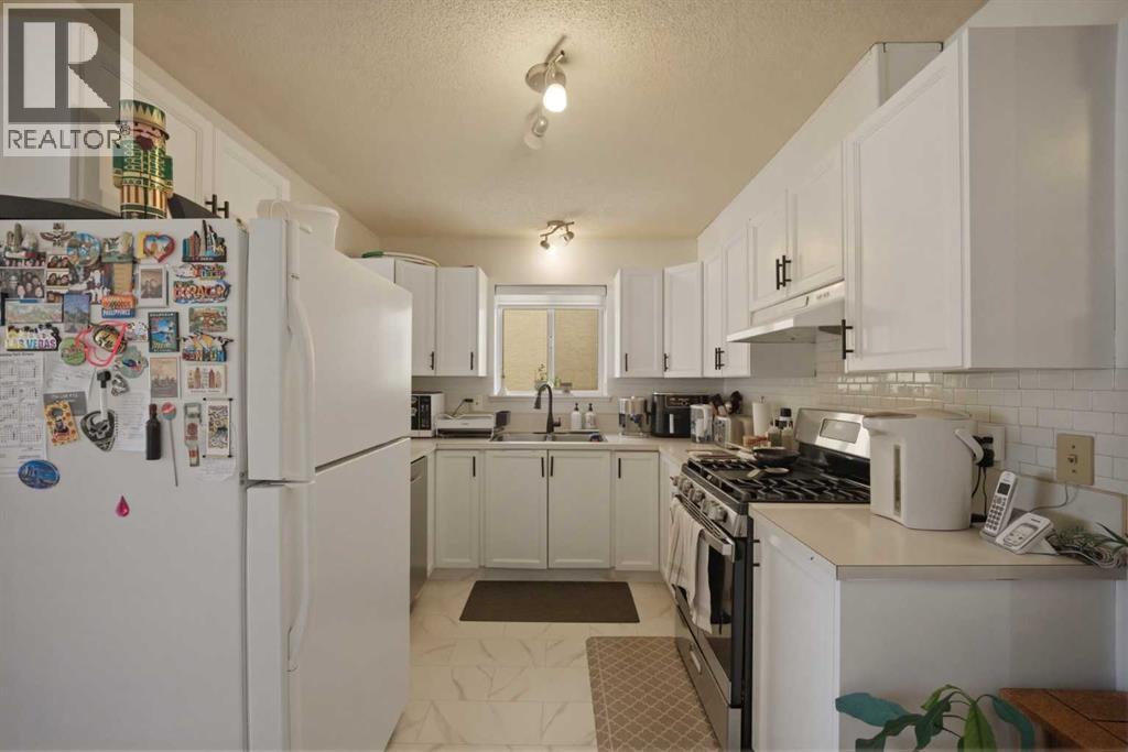 80 MARTINGLEN WAY NE - 11