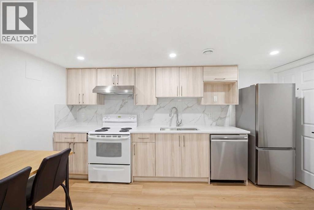 80 MARTINGLEN WAY NE - 34