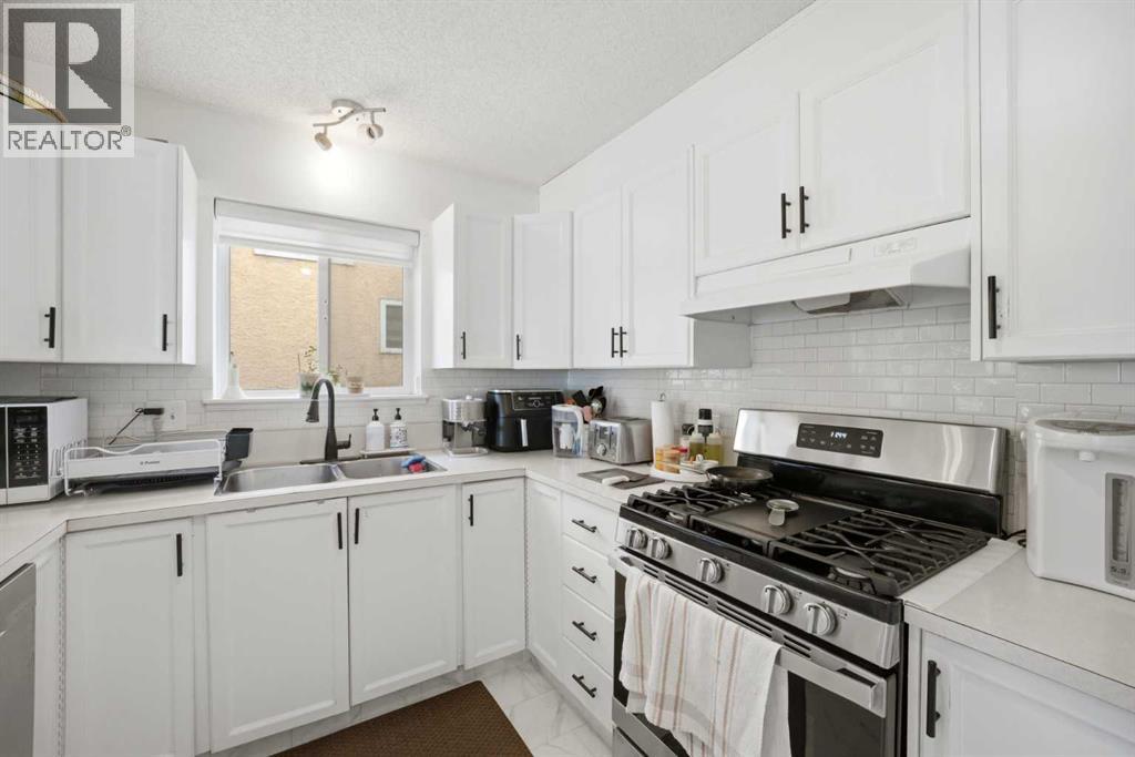 80 MARTINGLEN WAY NE - 12