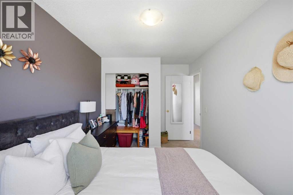 80 MARTINGLEN WAY NE - 24