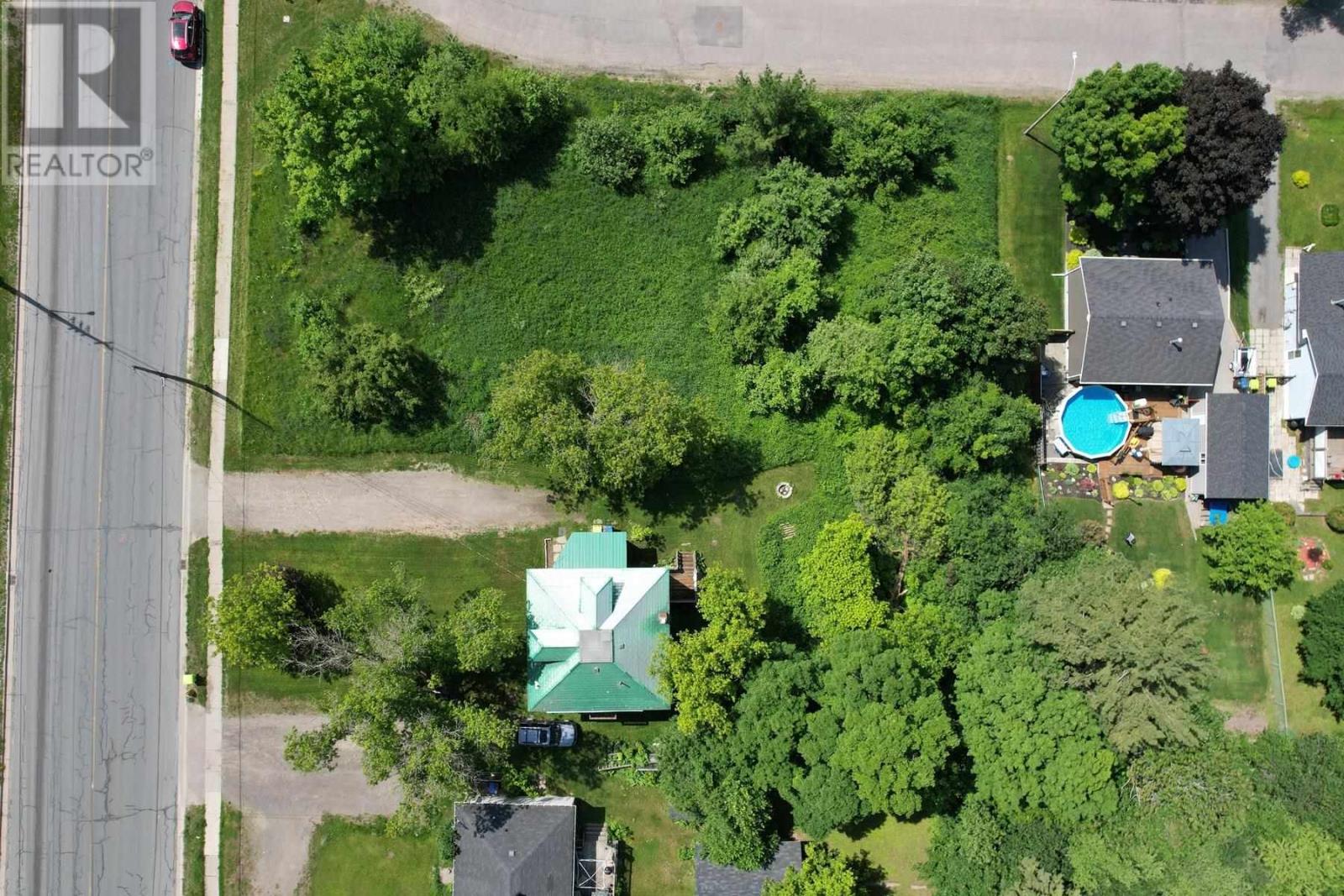 1051 Peoples RD, Sault Ste. Marie, Ontario, P6C3W3 — Photo 3