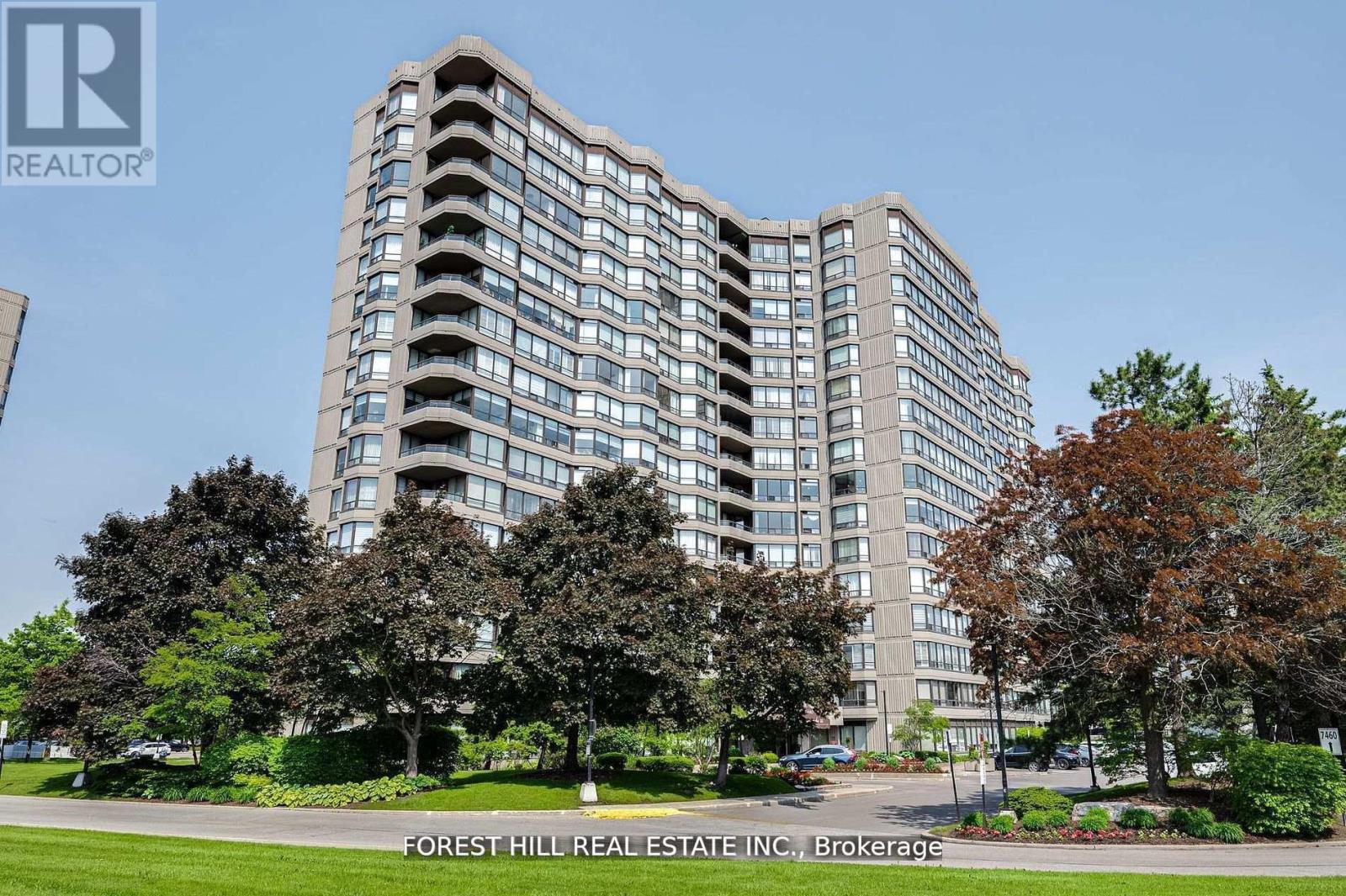 Listing photo of 308 - 7440 BATHURST STREET