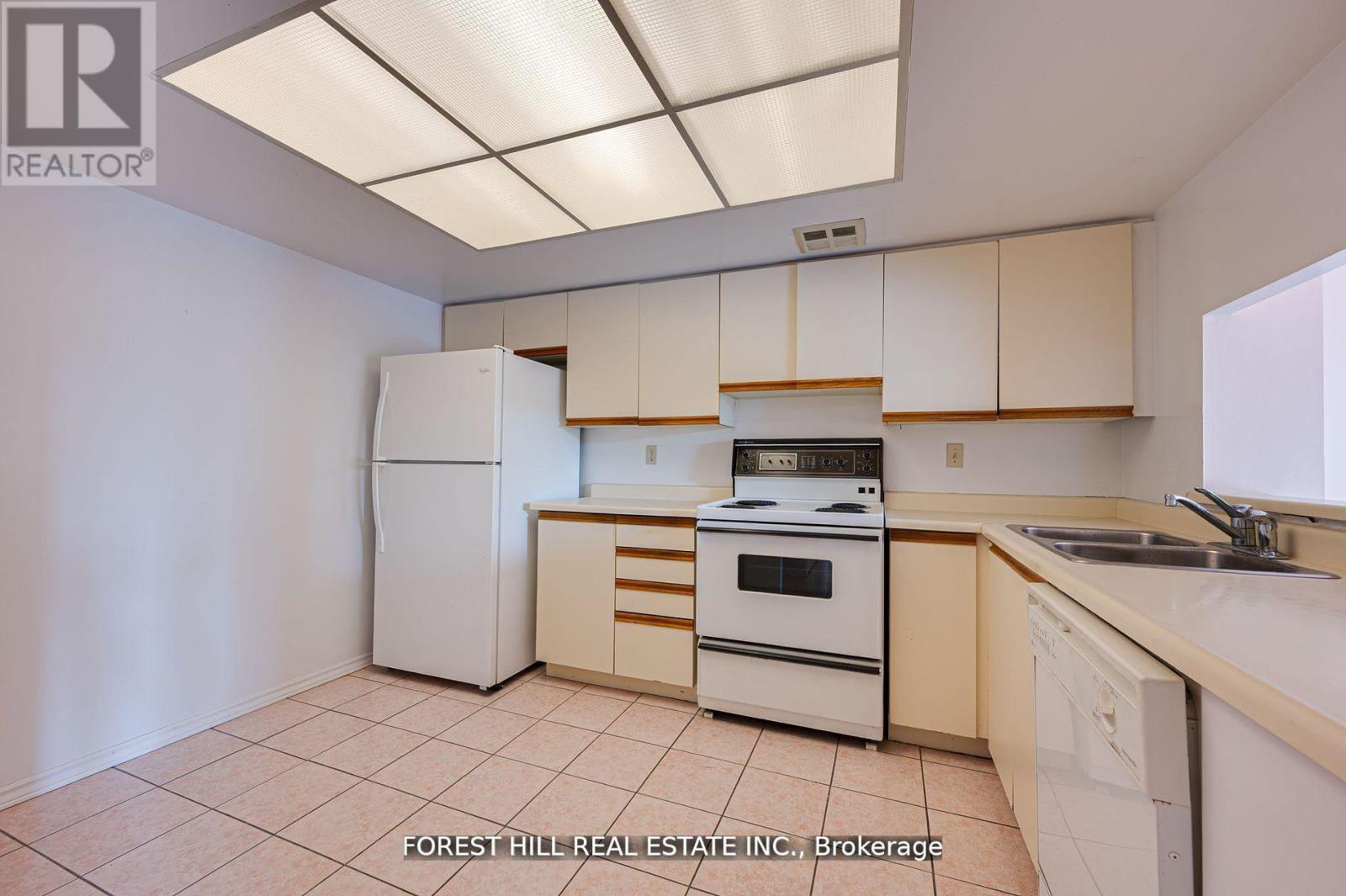 #308 7440 BATHURST STREET - 4