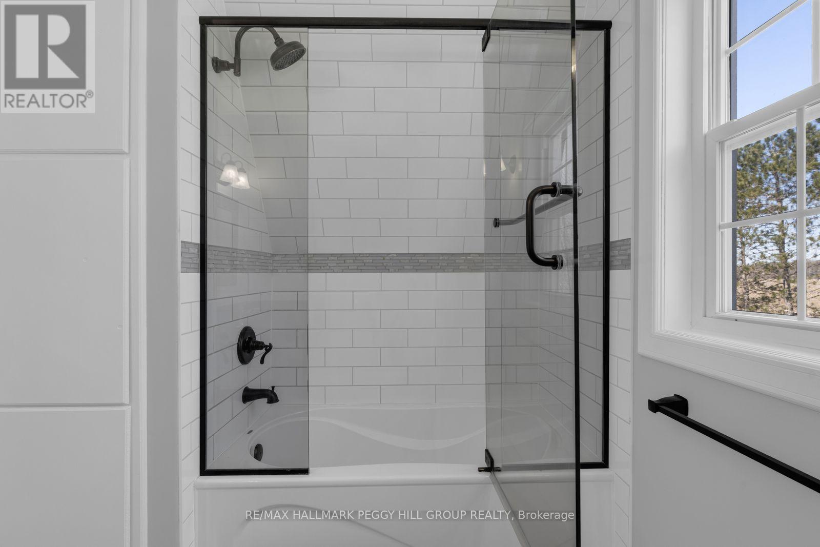 79 CONCESSION 2 W — photo 18
